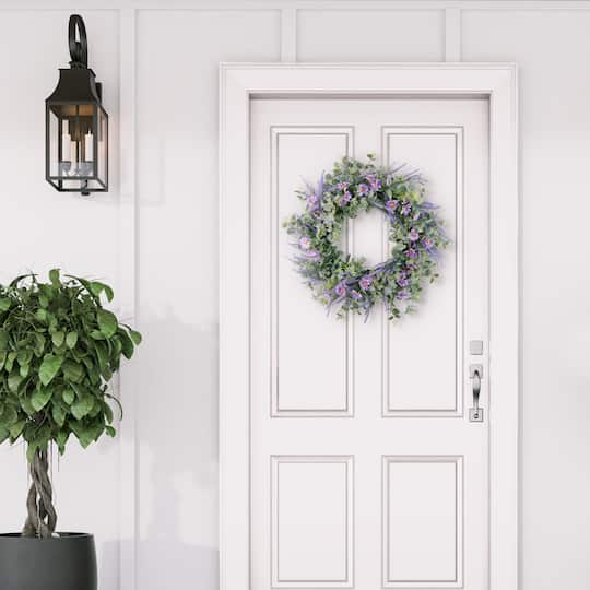 24" Purple Spring Daisy, Lavender & Eucalyptus Floral Wreath